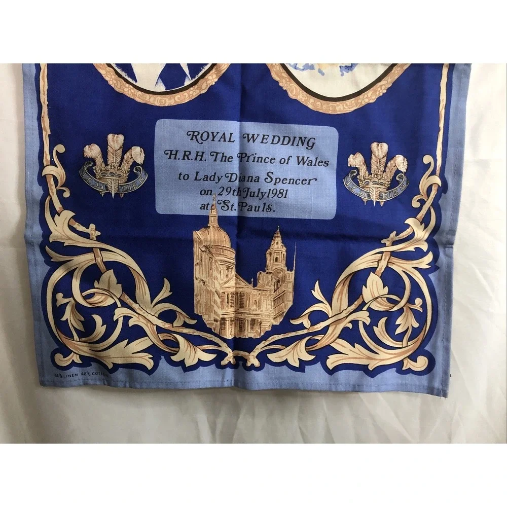 Vintage Royal Wedding‎ Tea Towel 1981 Prince Charles Lady Diana Blue Excellent